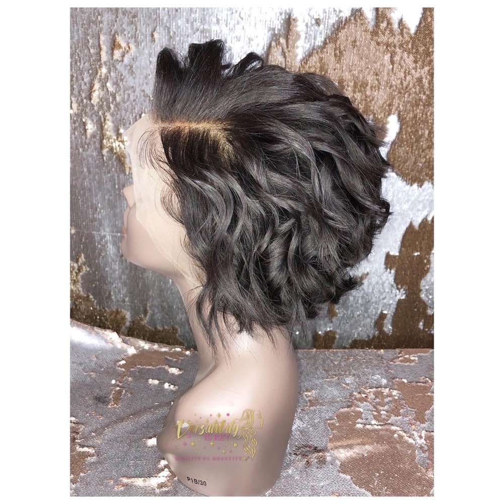 Short Bob pixie wig - Picture 3 of 5